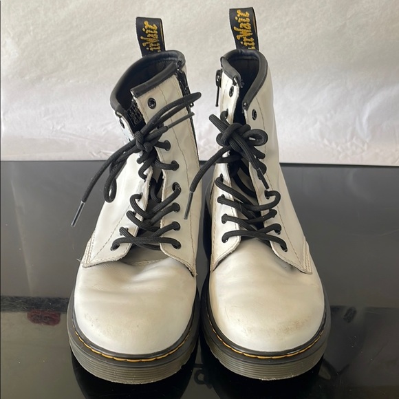 Dr.martins white Translucent Sole with Cross Logo lace up side s
Zipper unisex - Picture 3 of 14